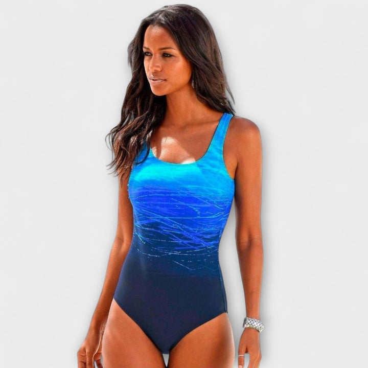 Sporty one-piece swimming costume